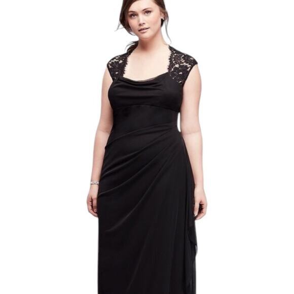 XScape Formal Lace Keyhole Maxi Formal Dress XS2195 Size 10 - Picture 1 of 13